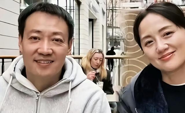 爱妻朱媛媛离世五月后，辛柏青再传来噩讯，原来他仍未走出悲伤
