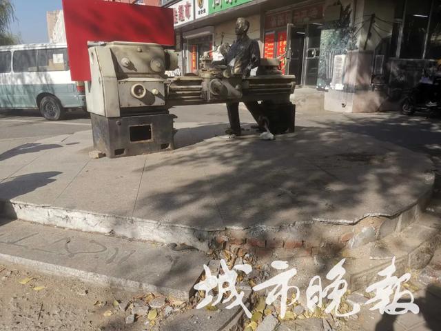 长春此处雕塑损坏