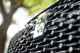 试驾仰望U8：天神之眼A智驾测试，稳健又安全，跻身第一梯队！图片