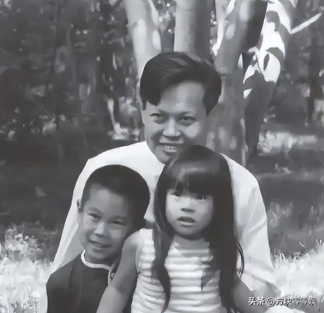 杨振宁家庭情况曝光：三个儿女无人继承物理学，与翁帆关系也很好