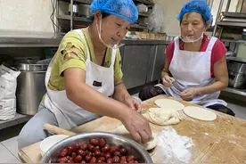 村村有好戏 | 老手艺“蒸”出致富路图片