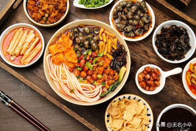 广西桂林和柳州都去旅行过，实话实说，两者相比，柳州要好多了