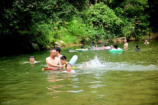 夏日文旅活力绽放“避暑游”“清凉游”玩法升级，游客选择更丰富