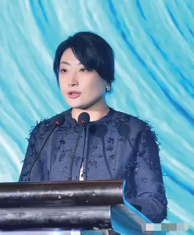 杜建英没想到，新掌门人是许思敏，他是宗馥莉一手提拔，能力超强