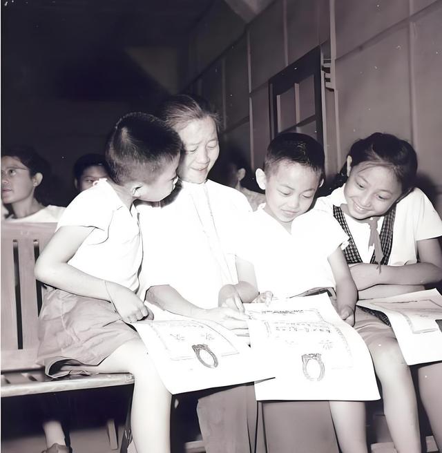 冒雪送别聂卫平！是陈老总改变了他的围棋人生