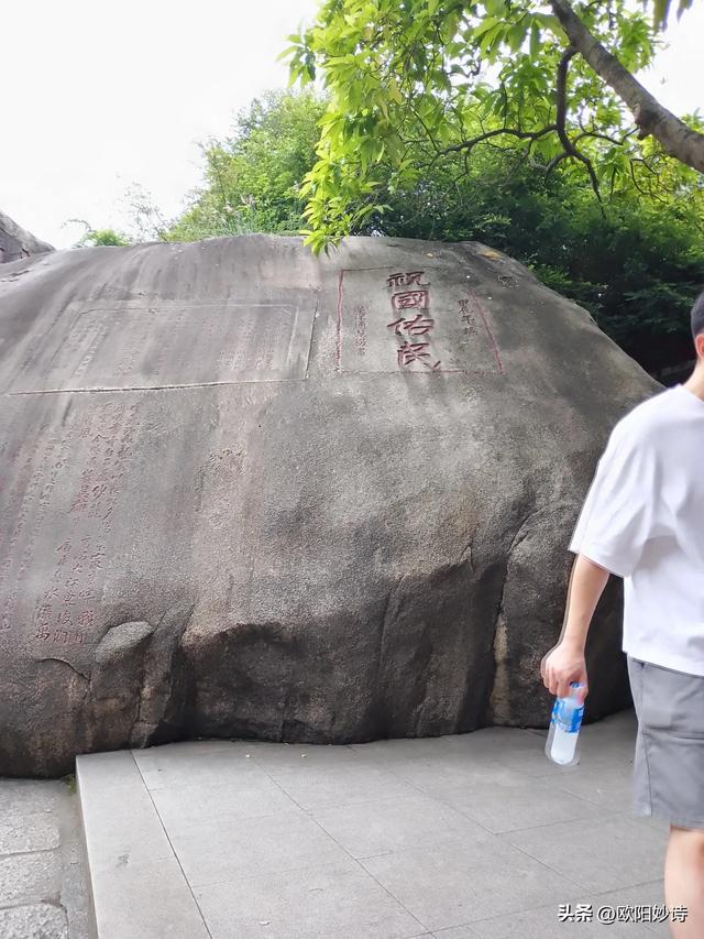 我来夏门去南普通寺卸却“班味”装着“禅意”回烟火人间