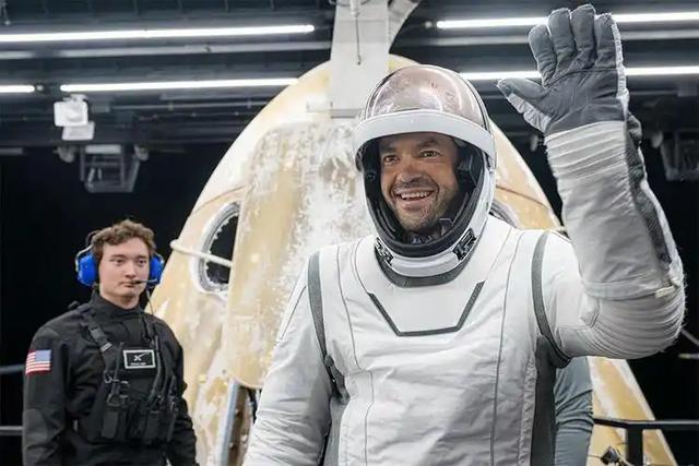 马斯克躺赢？盟友掌舵NASA，商业航天要垄断美国太空计划？