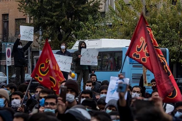 身份大反转！特朗普前安保狙击手，竟是布朗大学枪击凶手