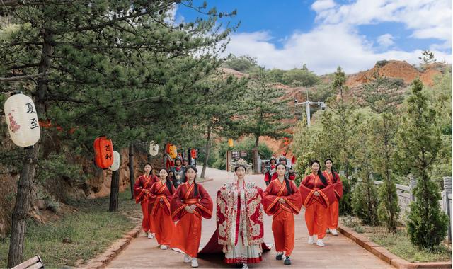 淡季不淡！与安万剧组相约须弥山，共赴一场跨越千年的沉浸之约