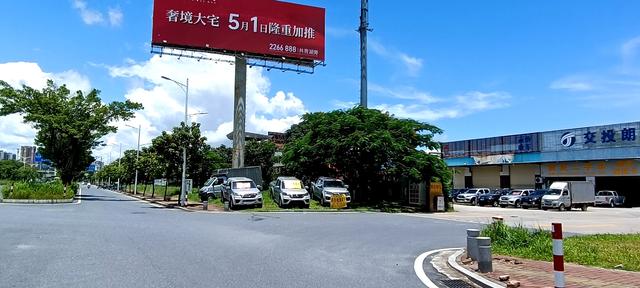 在广东省阳江市新325国道线旅行回程经过麻布演村大道分享。