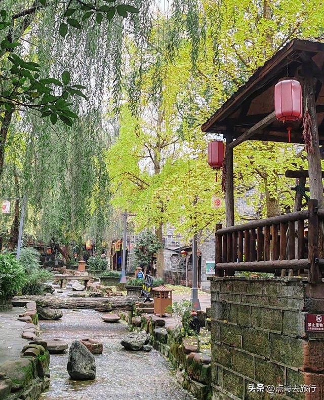 成都秋天最值得去的古场镇，每一个都惊艳，不要门票，公交可达！