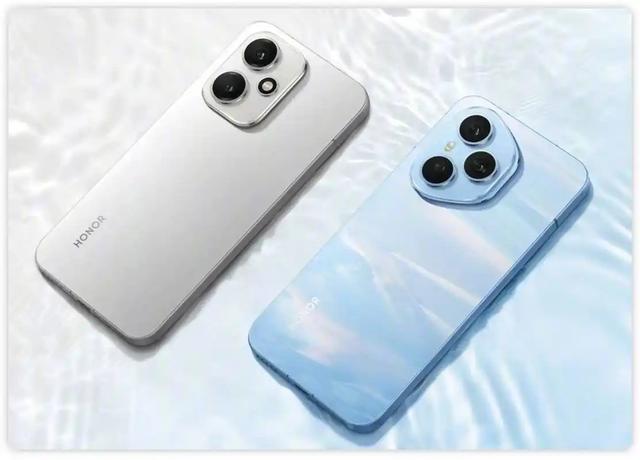 海外销量占半壁江山，荣耀双线作战，硬件创新是破局关键？