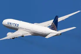 777-200 vs 777-300，哪款飞机更好？图片