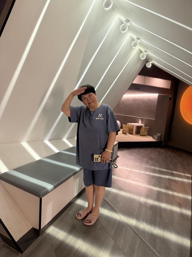 泡喜汤忘秋凉。