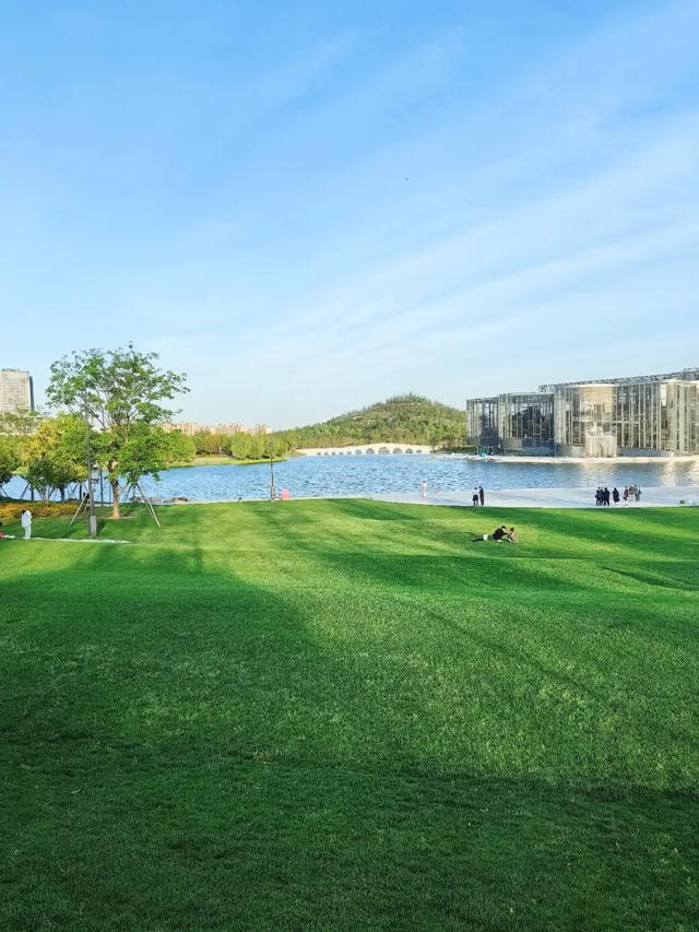 上海解锁“千园之城”,遛娃拍照吸氧圣地,哪个是你最爱?