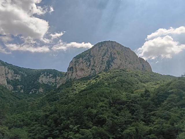 武安天慈峰林：夏日里的清凉诗章