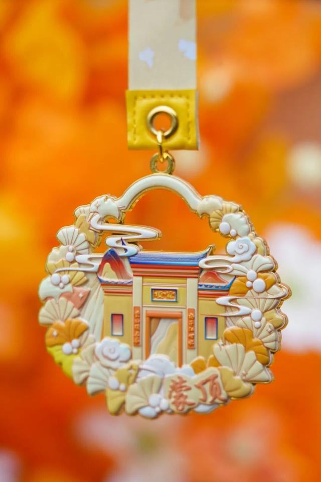 黄了！成都出发1.5h刹拢赏秋秘境，茶海风光无敌，银杏美了上千年！