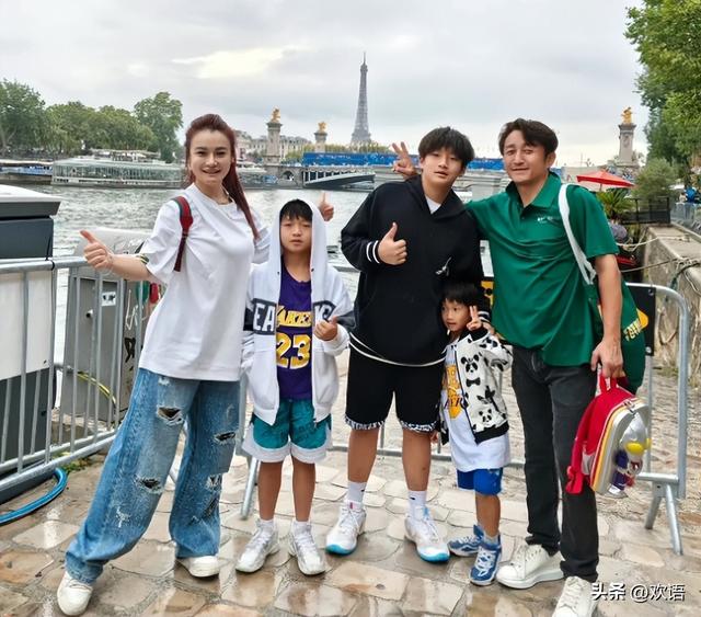 里子面子都没了！邹市明赔光两亿后，冉莹颖亲手撕碎他最后的体面