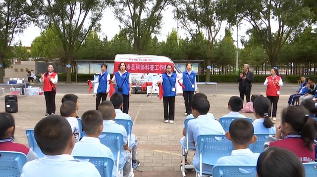 合水县以多彩科普教育助力青少年探索科学世界