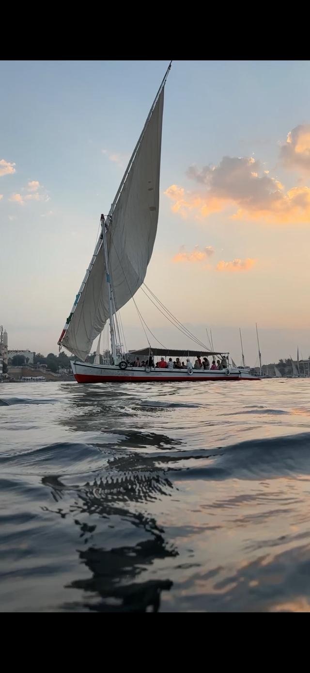 赴一场尼罗河的约会，把黄昏藏进朋友圈