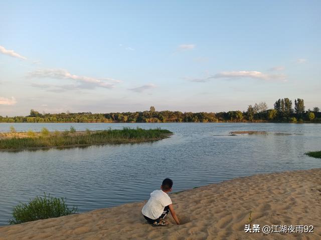 新野张庄汉代古城遗址上曾挖出很多大青砖，城内水井被称为肥水井