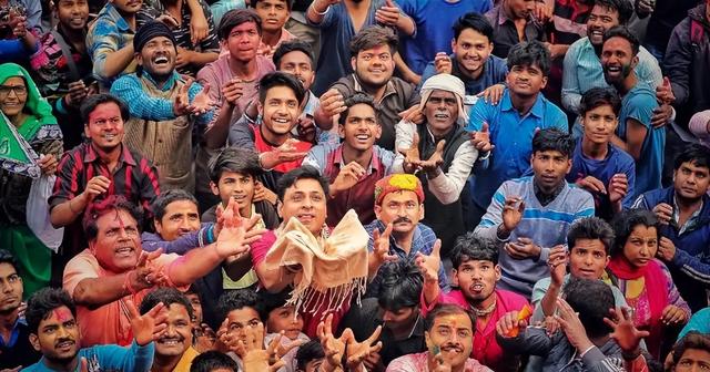 迪拜航展出糗！印度光辉战机坠毁，40年研发成笑柄？