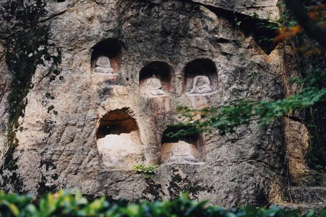 一到秋天，南京就美成了金陵