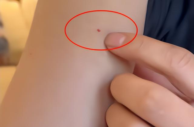 湖北小伙在孟加拉贫民窟，被大妈相中拉进家，让把她女儿娶回中国