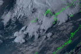 局部12级以上！国家级强对流预警已最高，权威预报：9省雷暴冰雹图片