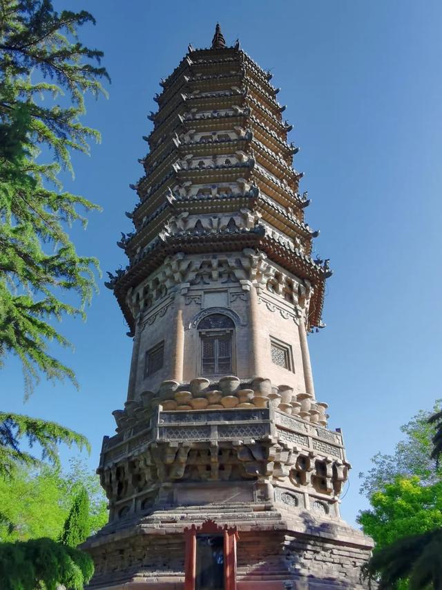 河北石家庄，寻访正定古城的九楼四塔八大寺