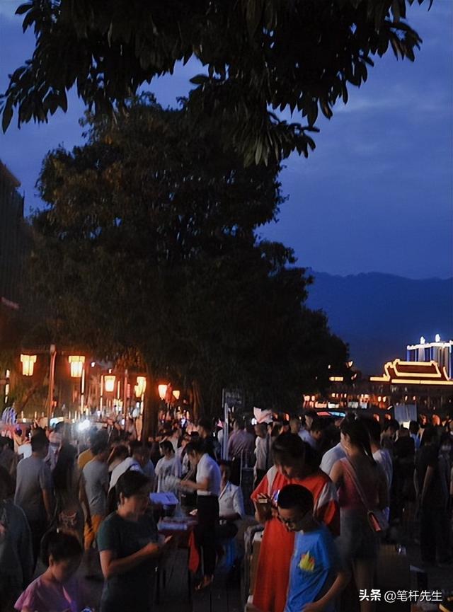 手握熊猫与 318 标签！雅安告别过路站，文旅融合谋出圈