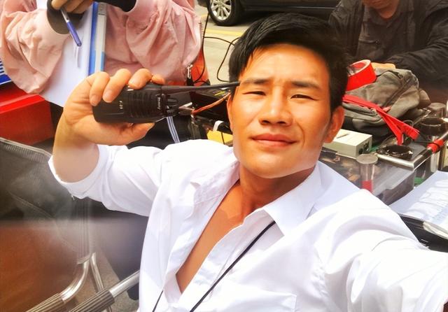 法院出手，嘎子哥谢孟伟再迎噩耗	，老婆跑路传闻真相大白才两个月