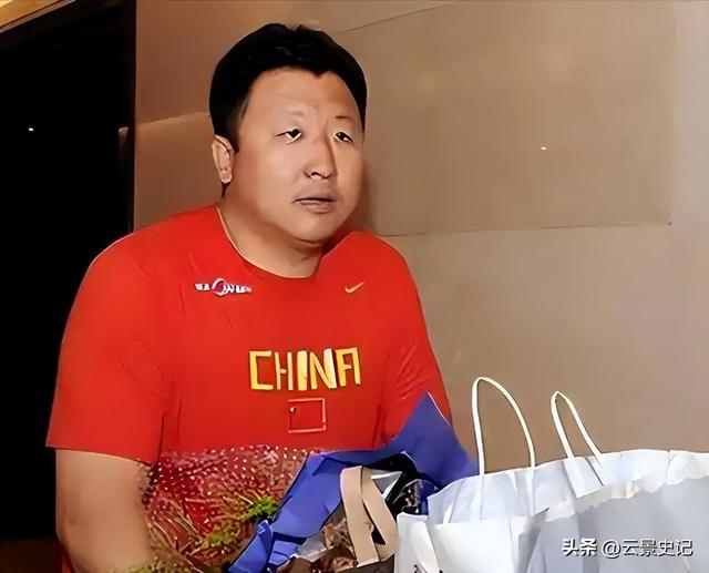 连娶3位徒弟，将奥运冠军变主妇，毁掉队员前途的他能有多离谱？