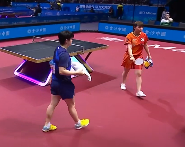 全运会：孙颖莎逆转！连扳4局击败朱雨玲，晋级决赛与王曼昱争冠