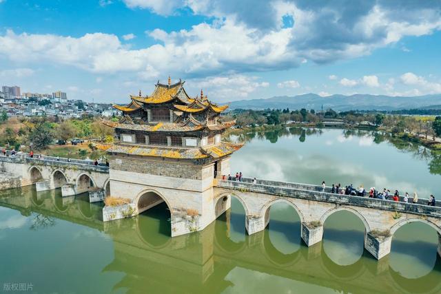 高铁直达！适合小住3天的6座宝藏城市，人少景美，好玩不贵，码住