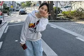 盘点国羽四大"娇妻":蔡赟妻子花游第一美女,谌龙妻子国羽第一美女图片