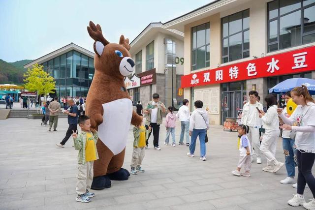 四大项目强势回归、春晚同款机器人空降……玩转假期，长春这里别错过