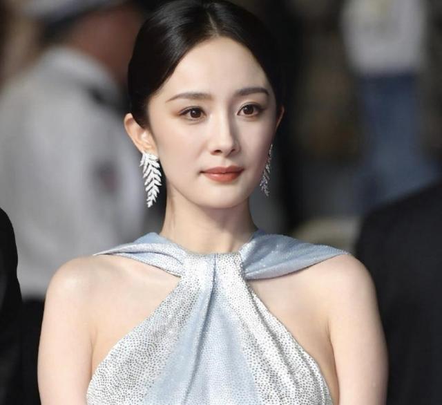 离婚7年，39岁杨幂高调宣布喜讯，没给前夫刘恺威留一丝体面！