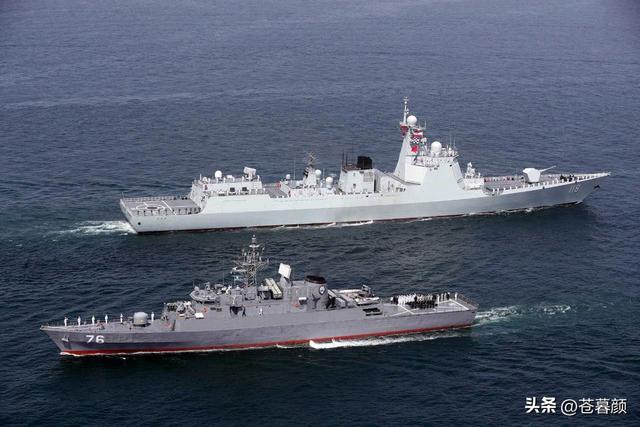 官宅已被围，高市收辞职通牒，一个时代或结束，中方向钓鱼岛派人