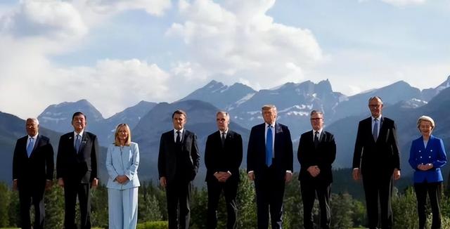 登上访华专机前	，马克龙有个大胆的计划，想让中国成为G7“拼图”？美欧态度突变，中方有言在先