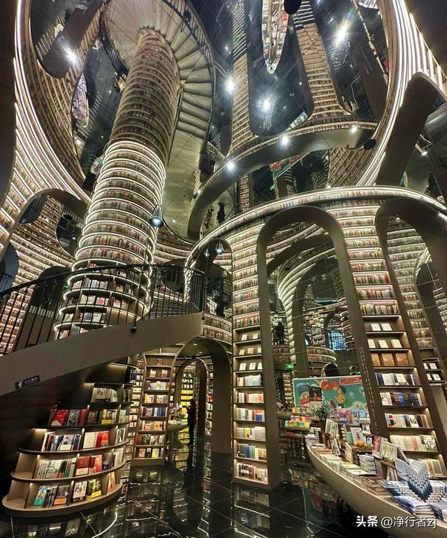 寻踪齐文化（第一站）淄博，左手历史烟云，右手人间烟火（上）