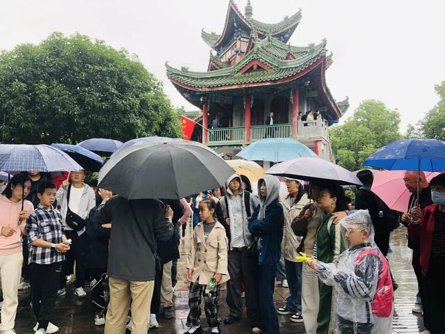 汉中以文博浸润古韵 体育点亮佳节