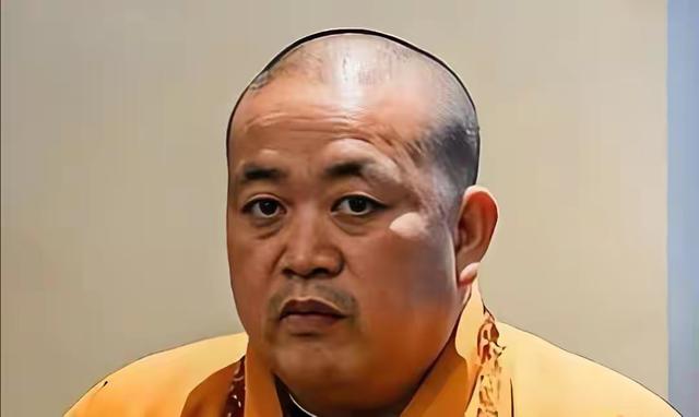 李湘不忍了！公开回应与释永信的真实关系，亲吻照的真相终于大白