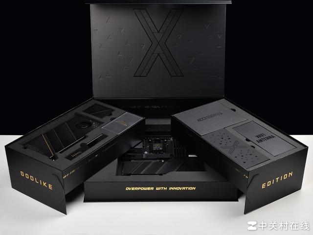 十周年典藏作品 微星MEG X870E GODLIKE X EDITION超神主板评测