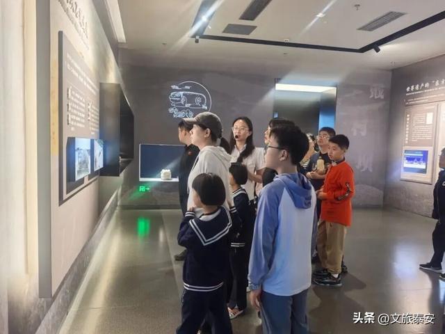 双节游泰安 | 与“都江堰”齐名，被誉为“中国古代第一坝”！泰安这个景区被严重低估