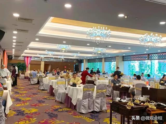 坐落于广州市中心的一家皇家园林式酒店广东迎宾馆