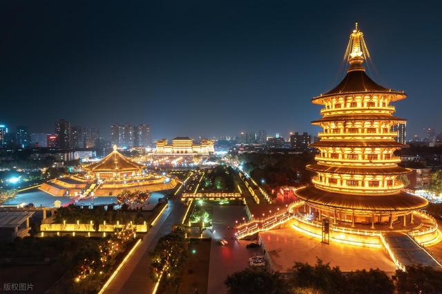 谁说河南只有少林寺？洛阳这波操作，把郑州开封都整不会了。