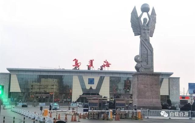 乌海 内蒙新城 周总理定名 成吉思汗铜像是城市地标 蒙餐汉餐各具特色