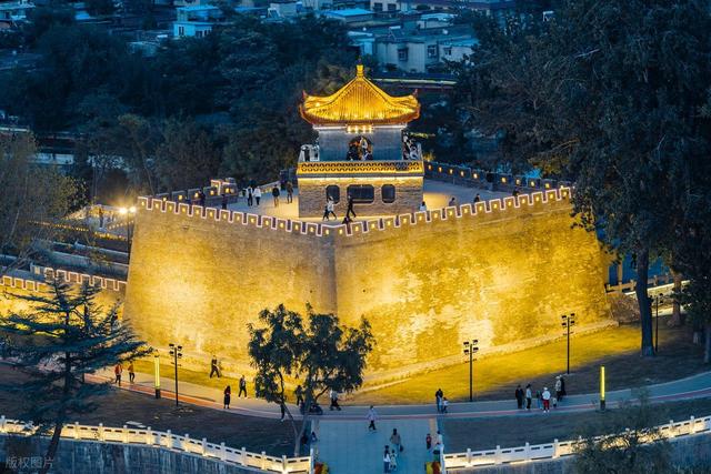 洛阳没想到，开封也没想到，如今的中国安阳，已成为全国焦点