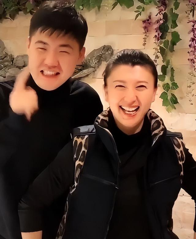 闫学晶风波终于落幕，6个男人惨遭牵连，儿媳与继女最不好过